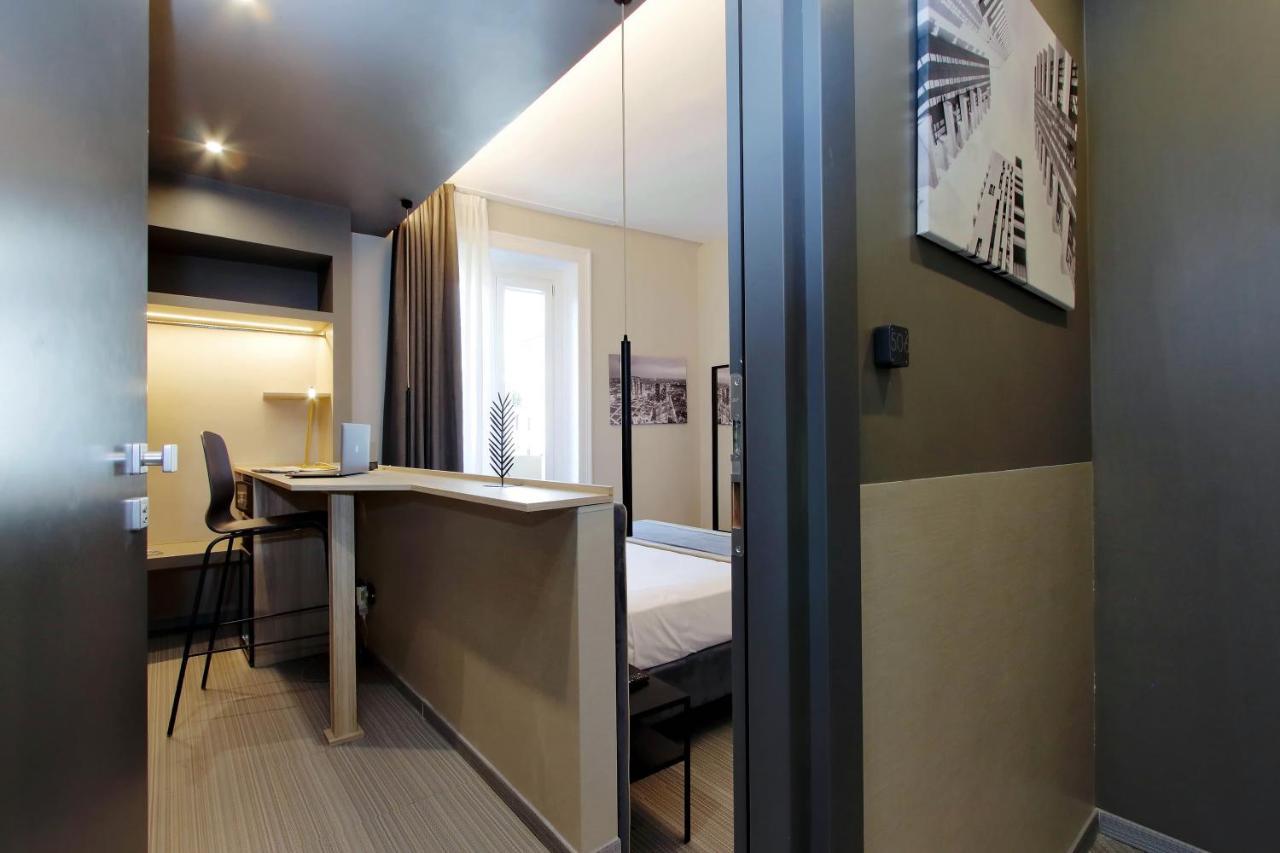 Vico Fashion District Hotel Milan Exterior photo